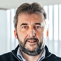 HENVAN_vierkant_200